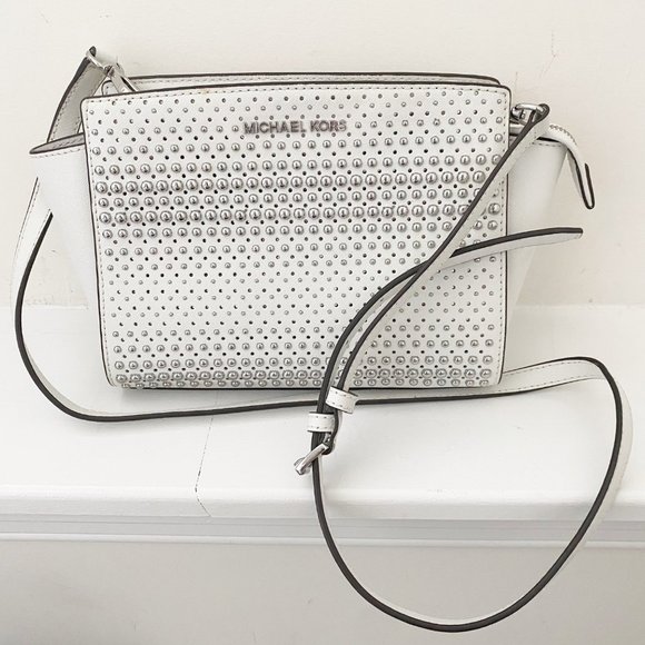 Michael Kors Handbags - Michael Kors Selma Stud Medium Messenger Crossbody Bag Leather Optic White